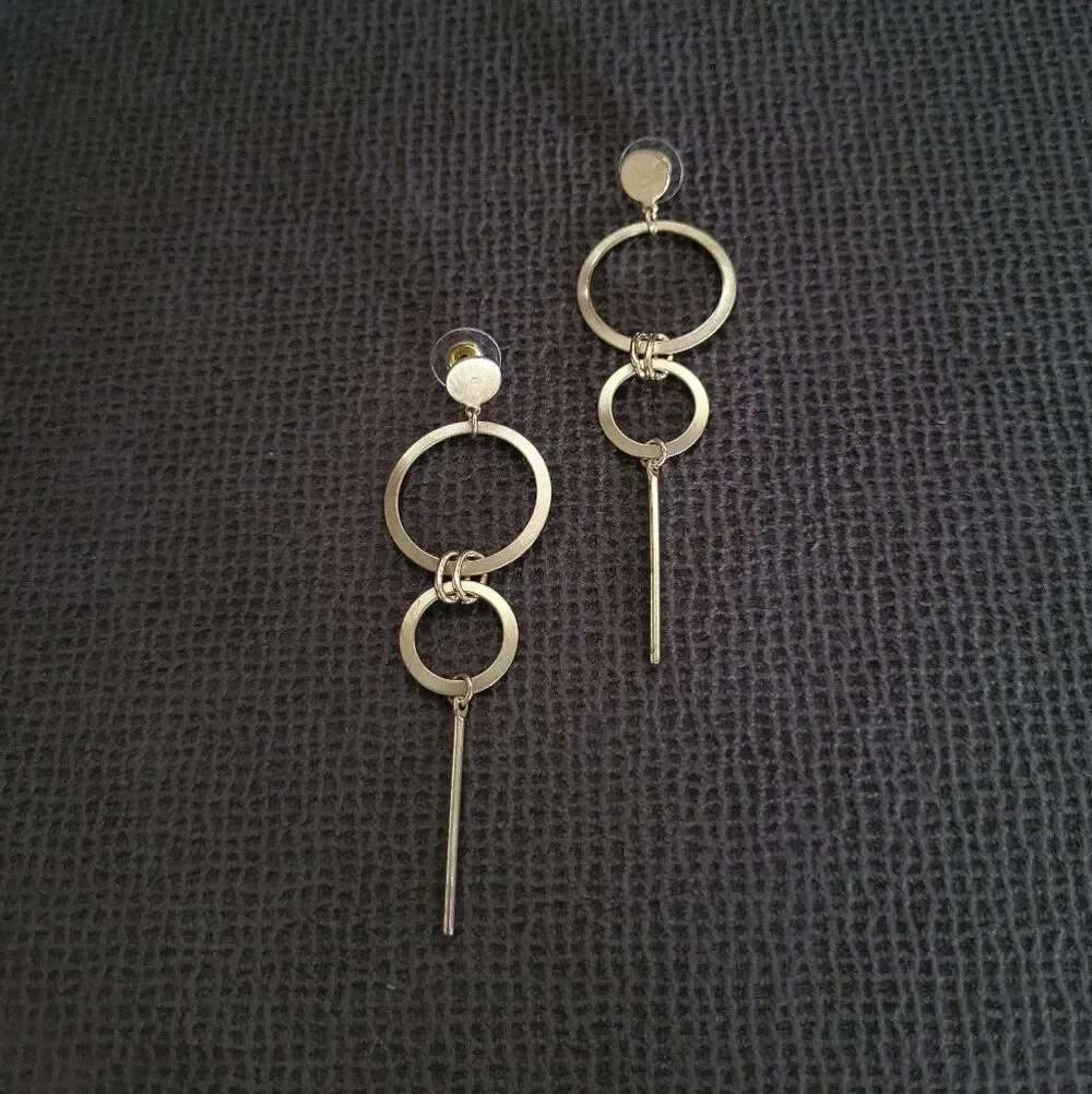 Geometric📐 Brushed🖌️ Gold💛 Dangle Earrings